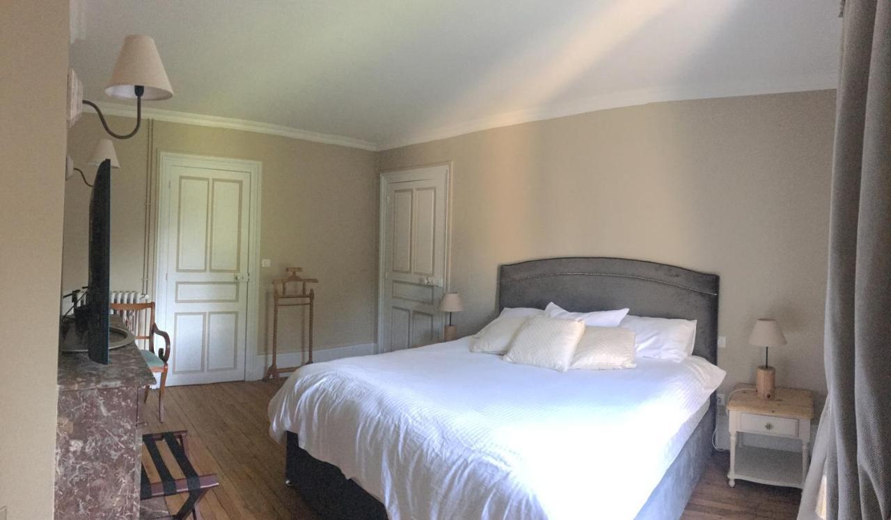 Chateau De Corcelle - Chambres Et Table D'Hotes Chatenoy-le-Royal Екстер'єр фото